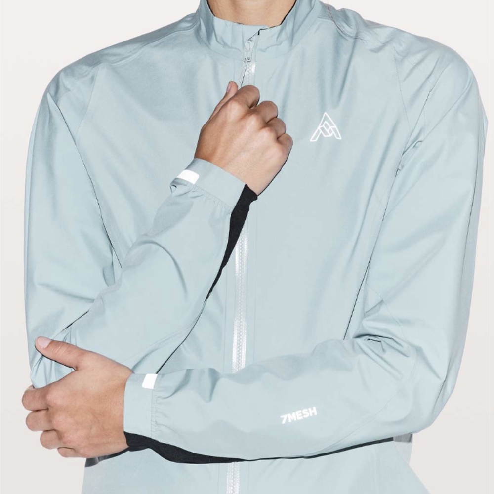 Lululemon 7Mesh Cycling Jacket  windproof water resistant packable lightweight S